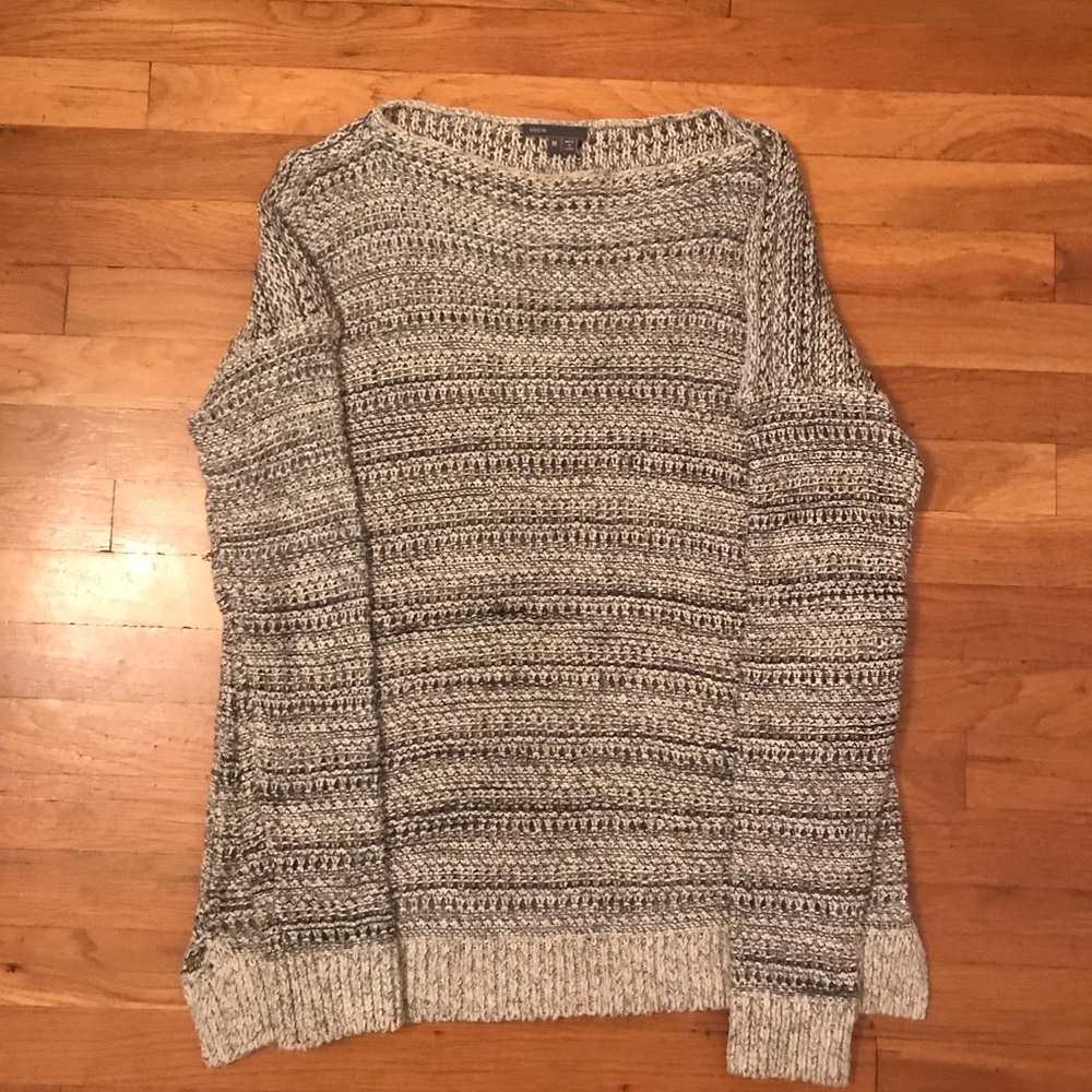 VINCE boyfriend style sweater
